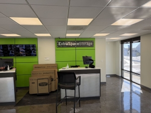 Extra Space Storage - 3551 - Dundalk - Point Rd - Photo 4