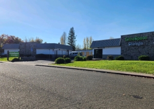 Extra Space Storage - 3559 - Rohnert Park - Martin Ave - Photo 6