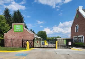 Extra Space Storage - 3568 - Columbus - Cleveland Ave - Photo 1