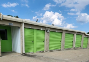 Extra Space Storage - 3568 - Columbus - Cleveland Ave - Photo 4