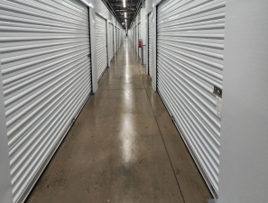 Extra Space Storage - 3702 - Loveland - 43rd St - Photo 6