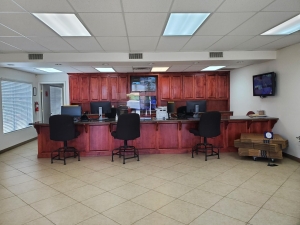 Extra Space Storage - 3705 - Beaumont - Desert Lawn Dr - Photo 3