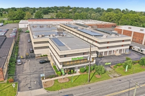 Extra Space Storage - 3779 - Clifton - Allwood Rd - Photo 6