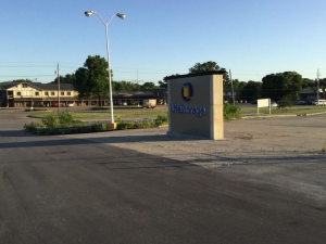 Life Storage - 4018 - Urbandale - Hickman Rd - Photo 2