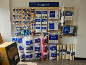 Extra Space Storage - 4026 - Frederick - Brookfield Ct - Photo 3