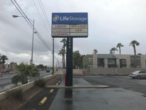 Life Storage - 4103 - Las Vegas - 2645 Nellis Blvd - Photo 2