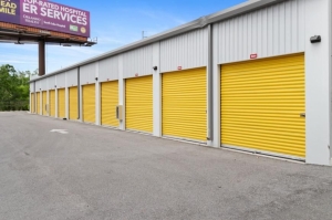 Extra Space Storage - 4107 - Kissimmee - Irlo Bronson Memorial Hwy - Photo 4