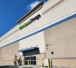 Extra Space Storage - 4112 - Oviedo - State Rd 426 - Photo 4