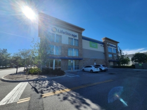 Extra Space Storage - 4115 - Oviedo - Lockwood Blvd - Photo 1