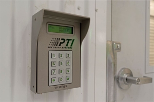 Extra Space Storage - 1972 - Houston - Gemini Ave - Photo 2