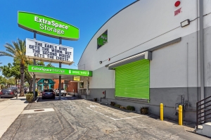 Extra Space Storage - 1981 - Pasadena - Arroyo Pkwy