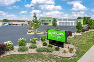 Extra Space Storage - 2046 - Hammond - 6641 Columbia Ave