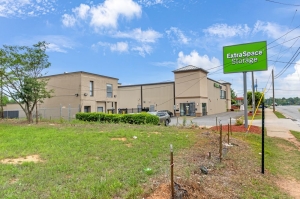 Extra Space Storage - 3002 - Gastonia - Cox Road