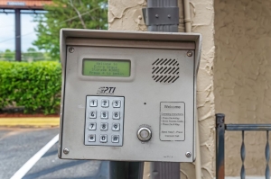 Extra Space Storage - 3002 - Gastonia - Cox Road - Photo 2