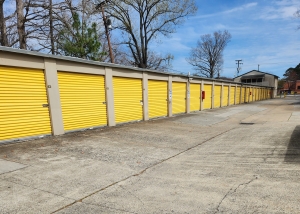 Extra Space Storage - 3036 - Newport News - 10429 Jefferson Avenue - Photo 4
