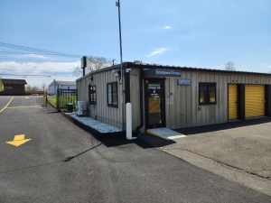 Extra Space Storage - 3043 - Suffield - South Street
