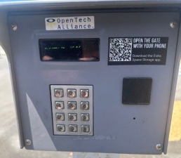 Extra Space Storage - 3054 - Largo - Seminole Blvd - Photo 4