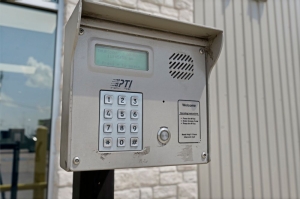 Extra Space Storage - 3098 - Beaumont - Eastex Freeway - Photo 2