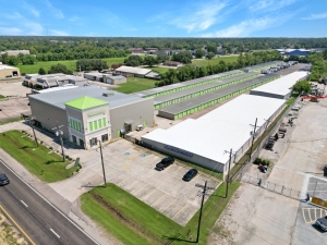 Extra Space Storage - 3098 - Beaumont - Eastex Freeway - Photo 6