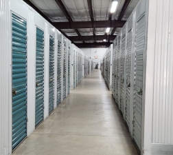 Extra Space Storage - 3100 - Beaumont - College St - Photo 5