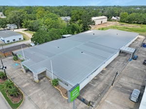 Extra Space Storage - 3100 - Beaumont - College St - Photo 6