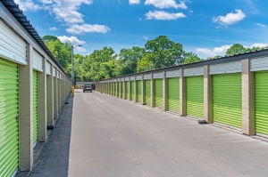 Extra Space Storage - 3103 - Savannah - Montgomery St - Photo 7