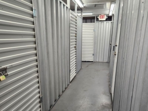 Extra Space Storage - 3122 - Chattanooga - Lee Hwy - Photo 4
