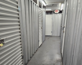 Extra Space Storage - 3122 - Chattanooga - Lee Hwy - Photo 5