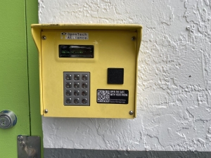 Extra Space Storage - 3133 - Hollywood - Sheridan Street - Photo 2