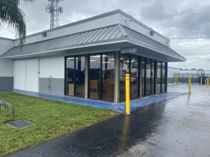 Extra Space Storage - 3133 - Hollywood - Sheridan Street - Photo 6