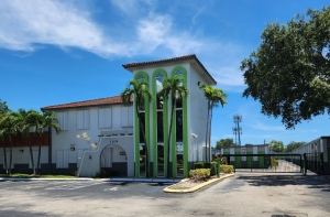 Extra Space Storage - 3140 - Hollywood - 21st Avenue - Photo 6