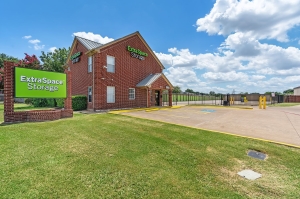 Extra Space Storage - 3143 - North Richland Hills - Davis Blvd