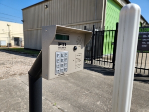 Extra Space Storage - 3175 - Humble - 1960 East - Photo 3