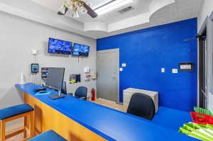 Extra Space Storage - 3175 - Humble - 1960 East - Photo 4