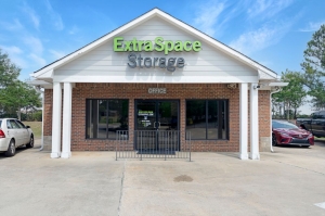 Extra Space Storage - 3241 - Columbus - Armour Rd