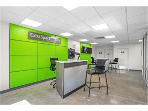 Extra Space Storage - 3246 - Blasdell - Lake Ave. - Photo 3