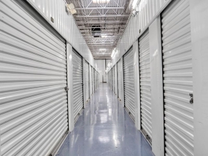 Extra Space Storage - 3249 - Tonawanda - Young St. - Photo 4