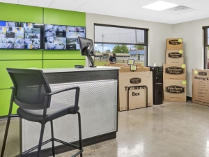 Extra Space Storage - 3249 - Tonawanda - Young St. - Photo 6