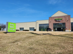 Extra Space Storage - 3276 - Charlotte - Wallace Ln