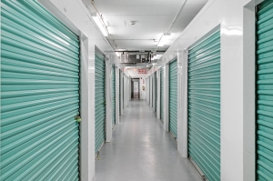 Extra Space Storage - 3343 - Lake Worth - Military Trl - Photo 6