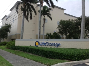 Extra Space Storage - 3358 - West Palm Beach - Mercer Avenue - Photo 6