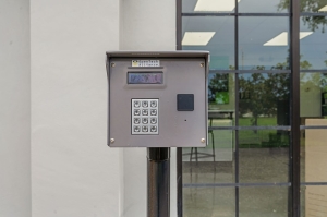 Extra Space Storage - 3371 - St Petersburg - Gandy Boulevard - Photo 3