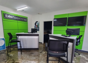 Extra Space Storage - 3385 - Port St Lucie - Federal Hwy. - Photo 7