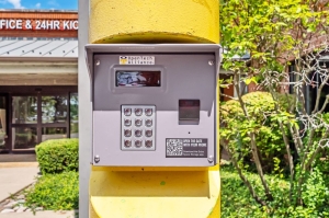 Extra Space Storage - 3462 - Barrington - Barrington Rd. - Photo 2