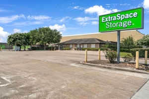 Extra Space Storage - 3476 - Houston - Westpark Dr.