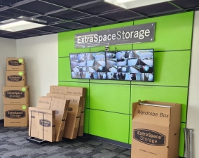 Extra Space Storage - 3536 - Greenville - Honbarrier Dr - Photo 6