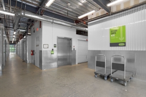 Extra Space Storage - 3540 - Midlothian - Branch Point Dr - Photo 5