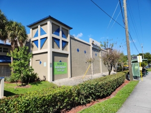 Extra Space Storage - 3621 - Oakland Park - 3001 N Dixie Hwy - Photo 6
