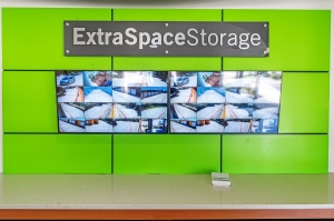 Extra Space Storage - 3659 - Leander - Crystal Falls Pkwy - Photo 7
