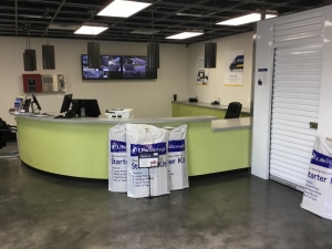 Extra Space Storage - 3671 - Henrico - Cox Rd - Photo 3